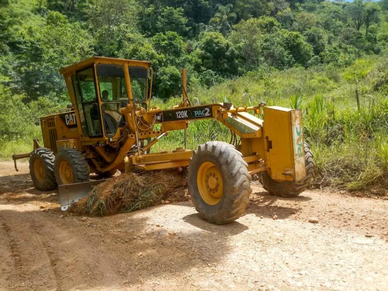 Departamento de Obras Públicas realiza Serviço de Patrolamento