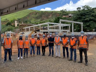 Prefeito de Barra Longa visita a Obra do Parque de Exposições
