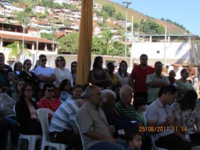 PRIMEIRA APRESENTAÇÃO DO PROJETO BANDA NA PRAÇA