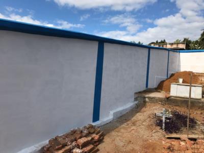 Prefeitura conclui construção do muro do cemitério da cidade